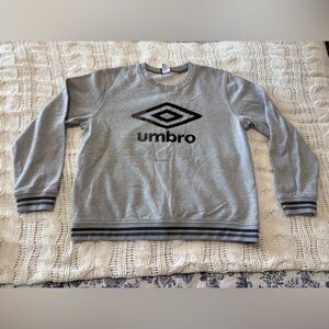 Umbro Pullover Sweatshirt Mens Medium Gray Crew Neck Fleece Athletic Casual